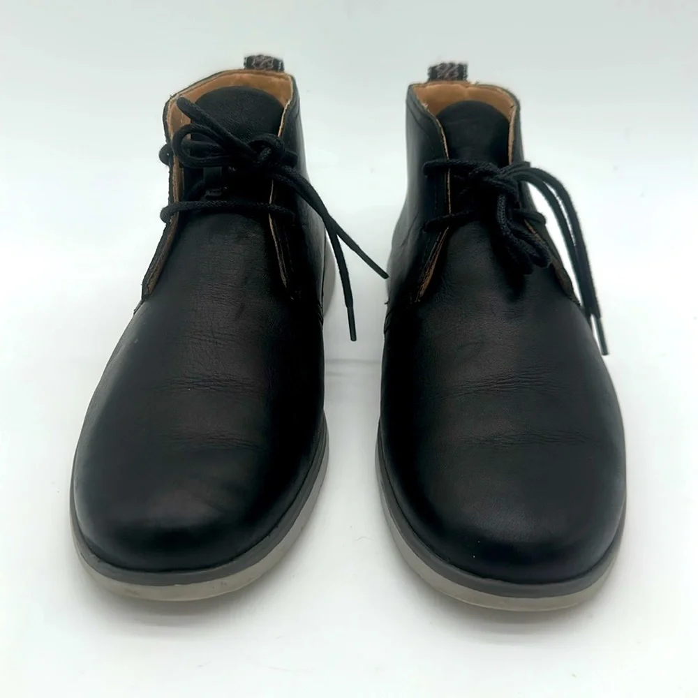 UGG Freamon Waterproof Chukka Ankle Leather Boots Black 1017277 Mens Size 9.5